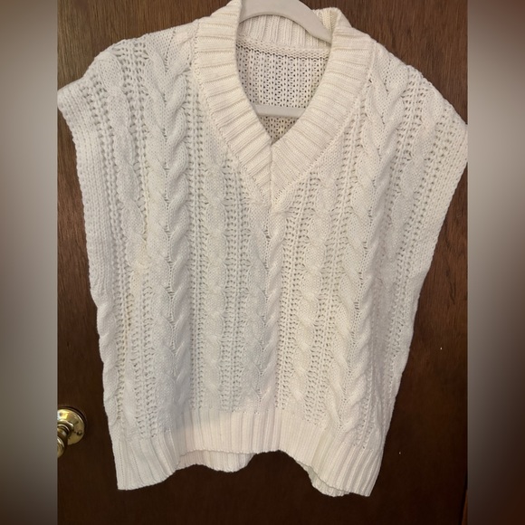 Shein chunky cable knit sweater vest - Picture 1 of 1